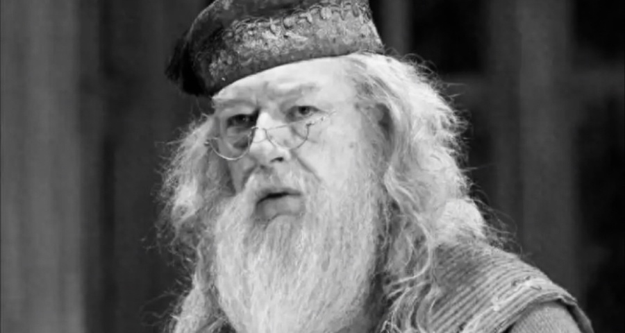 鳳凰輓歌！《哈利波特》鄧布利多飾演者去世，終年82歲