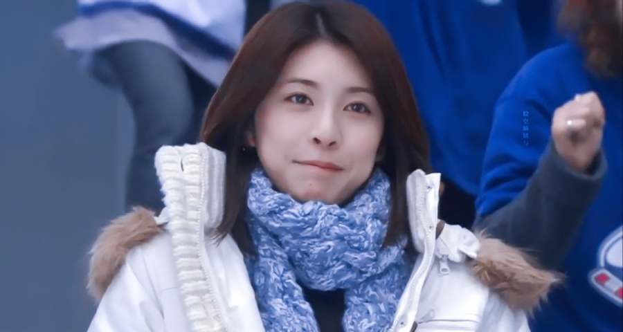 當你去世的妻子在雨季再次出現在你的面前……