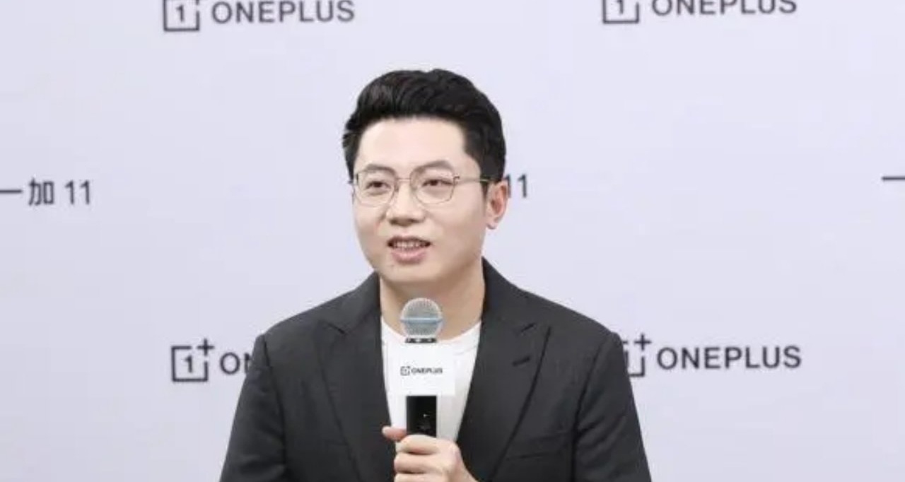 李傑：一加12縫隙點膠不是品質問題，建議友商比產品不要小動作