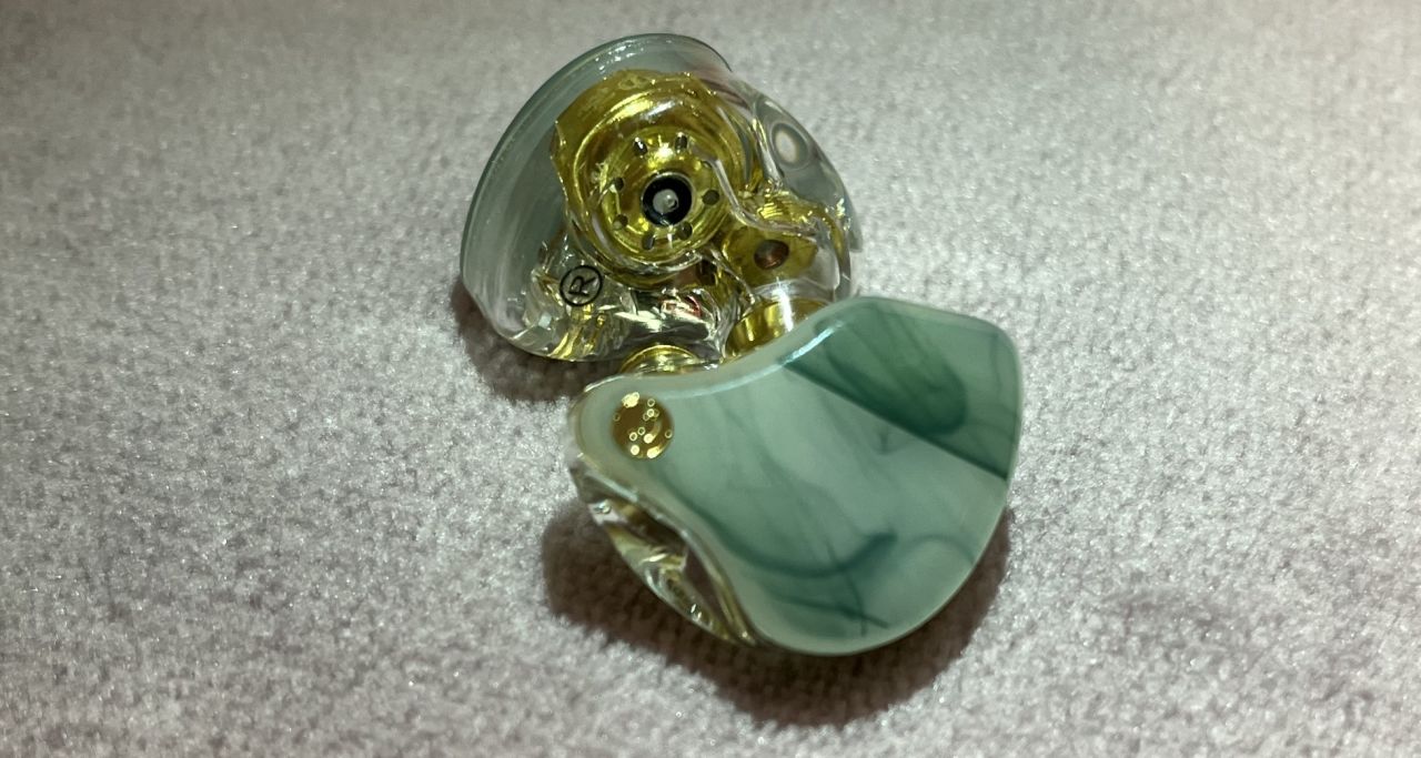 驚鴻一瞥 一一 竹林鳥 驚鴻 測評