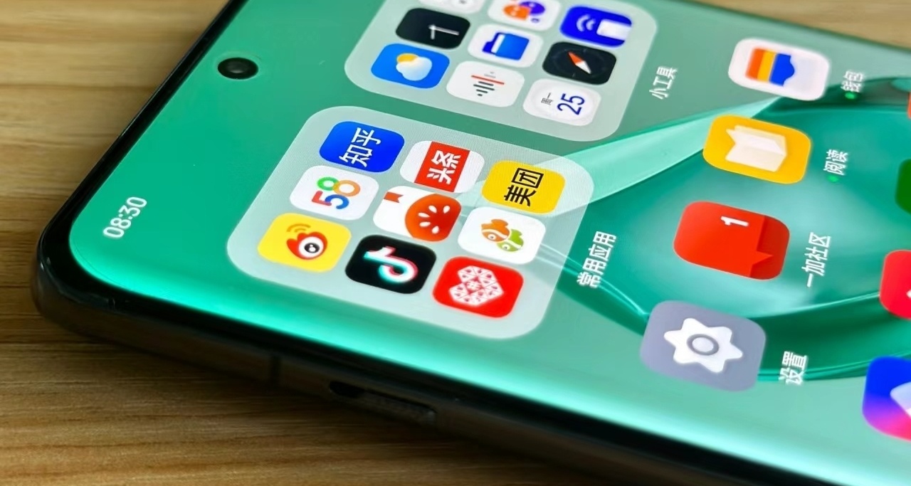 一加12、ACE3線下開始清庫存，這兩款機型怎麼選？