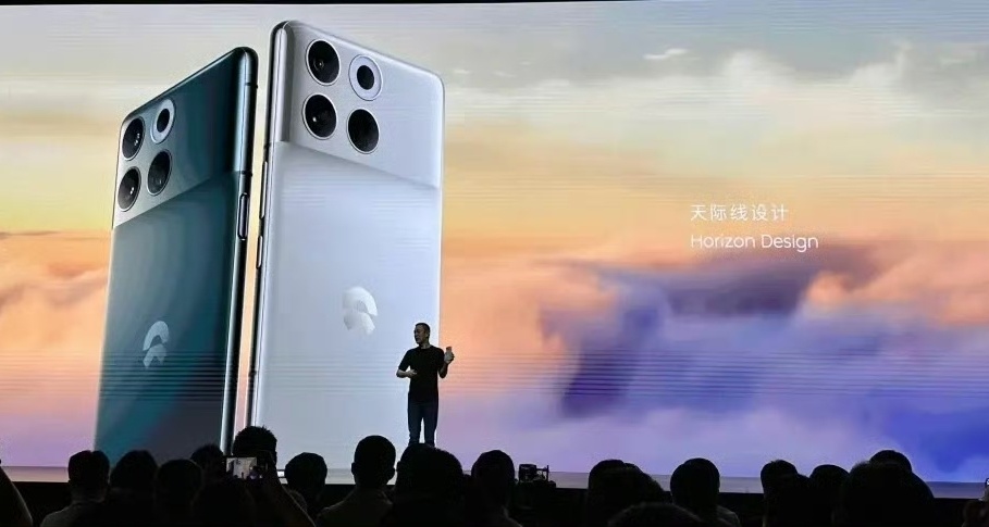你也是遥遥领先？蔚来汽车这次除了手机还有自研芯片？