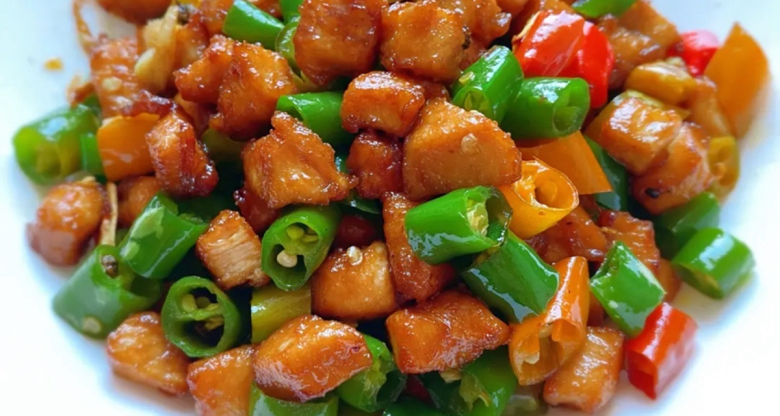 辣子鸡丁——吃就完了！