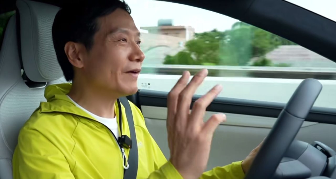 雷军回应王腾偷玩黑神话：小米比较宽松，测试笔记本需求！