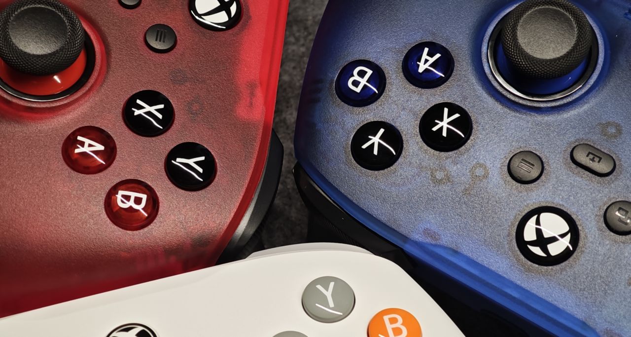 啓明星用夠了？雞哥帶着他的xbox授權手柄來了