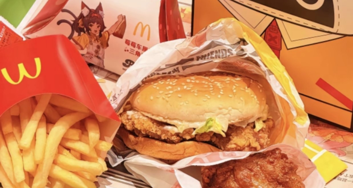 麦门信徒请留步，免费多带走一件小食吧！