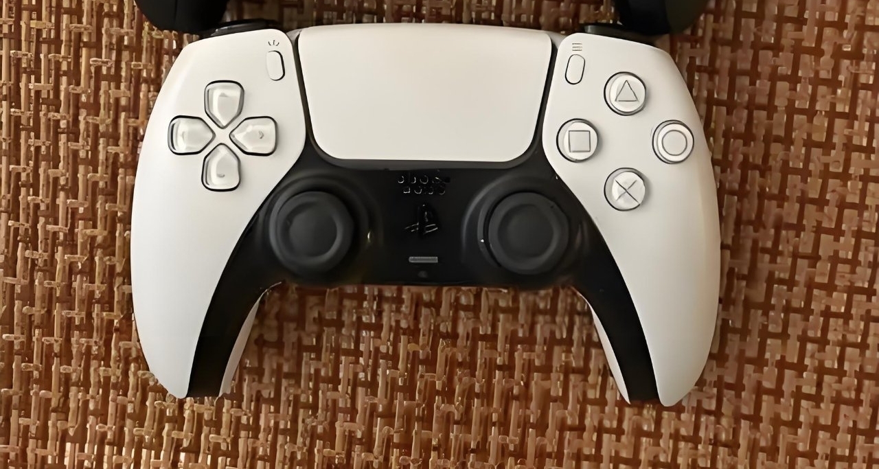 PC手柄选哪个？可以试试PS5手柄体验次时代