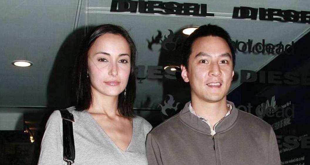 吴彦祖自曝15年婚姻秘诀是听老婆话：请大家相信爱情
