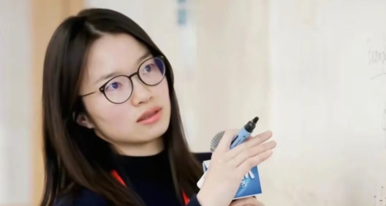 能讓韋東奕坐第一排聽課的90後女數學家，她是誰？