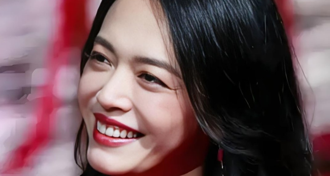 姚晨曬Labubu玩偶意外盈利，自嘲是人生唯一成功投資