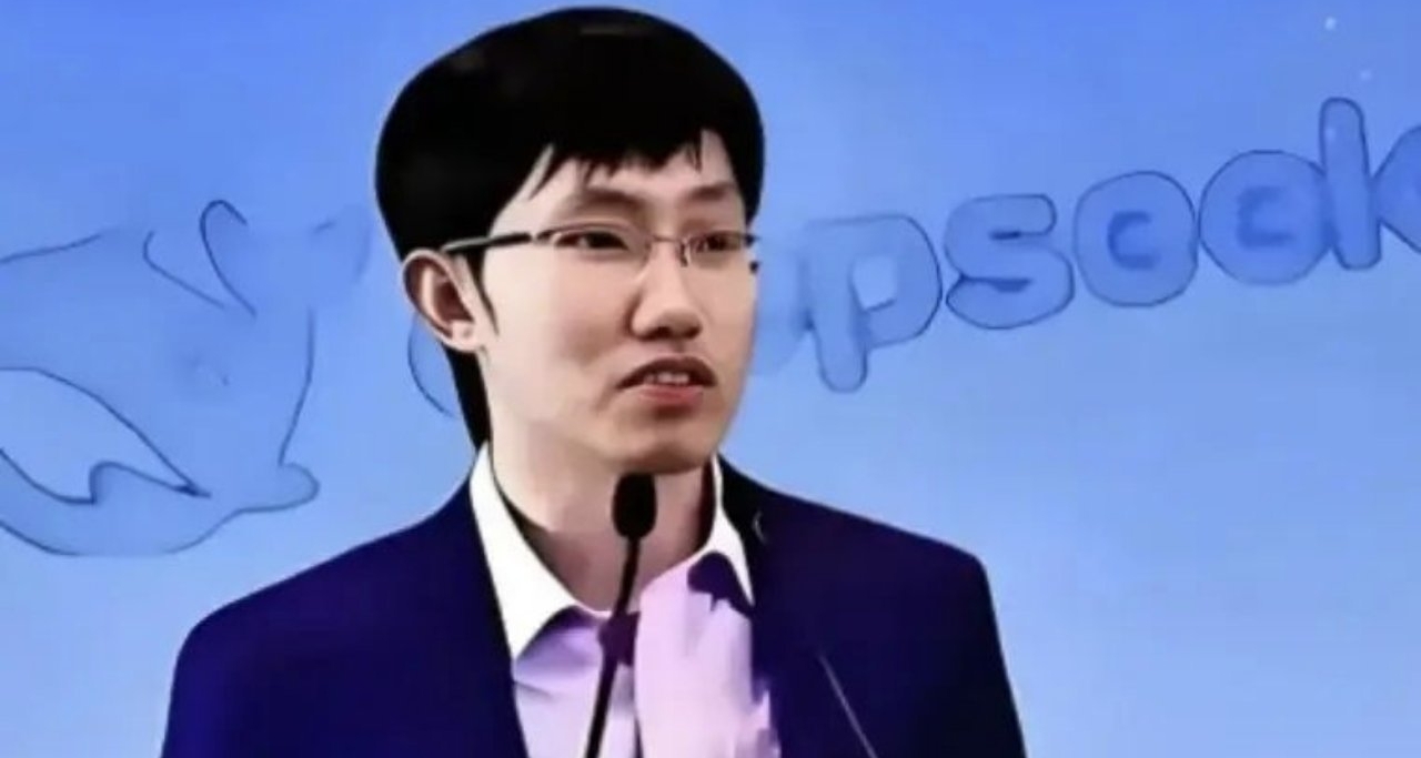 DeepSeek梁文鋒成最年輕前十大富豪：身家超1846億！
