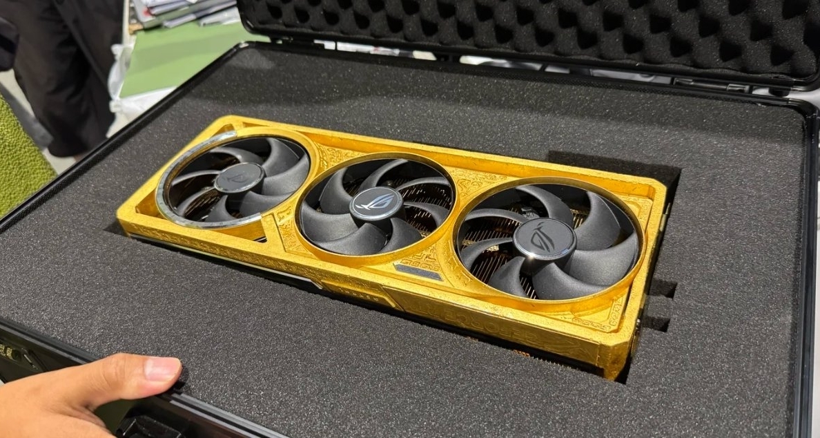 華碩打造5公斤純金RTX 5090顯卡，價值直接震撼硬件圈