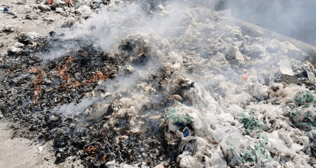 9.9包郵手機殼可能鉛含量超標幾十倍