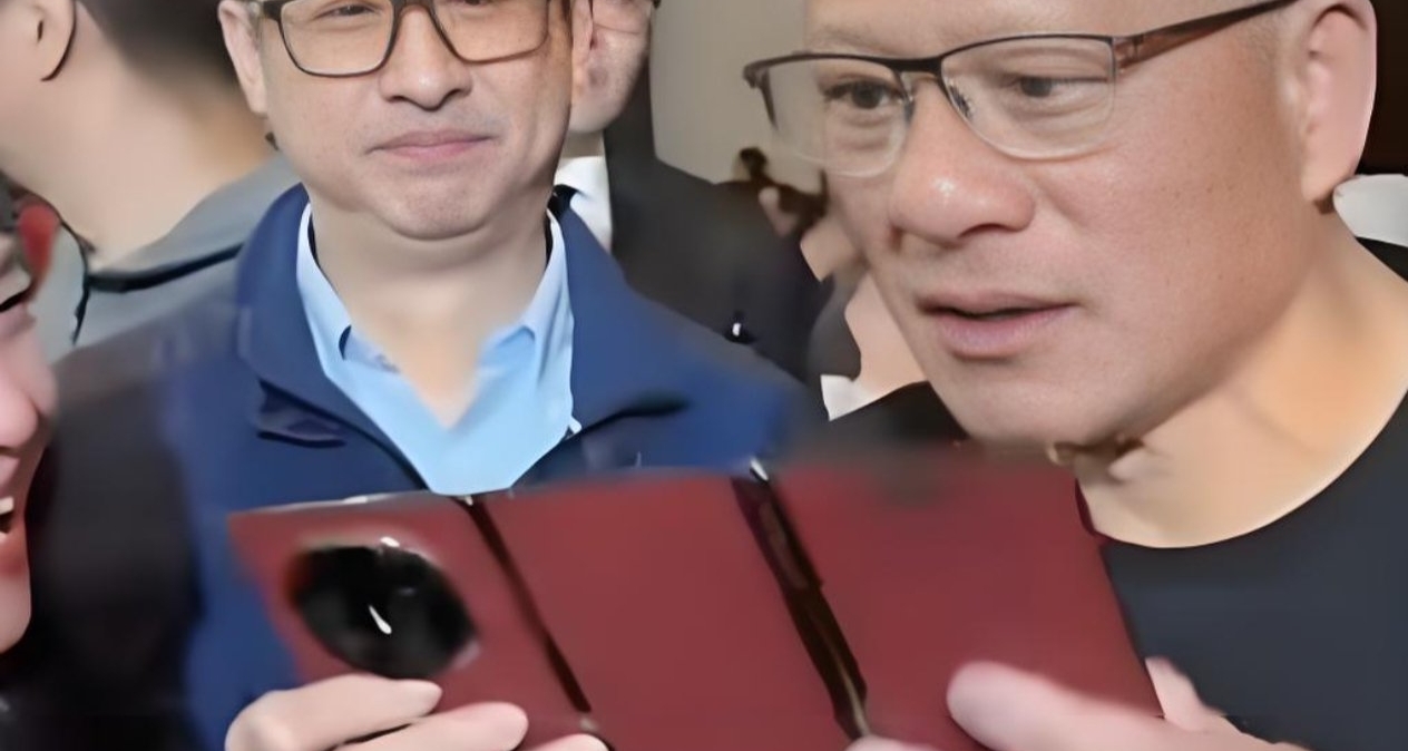 黃仁勳表示華爲AI芯片取代英偉達“只是時間問題”！