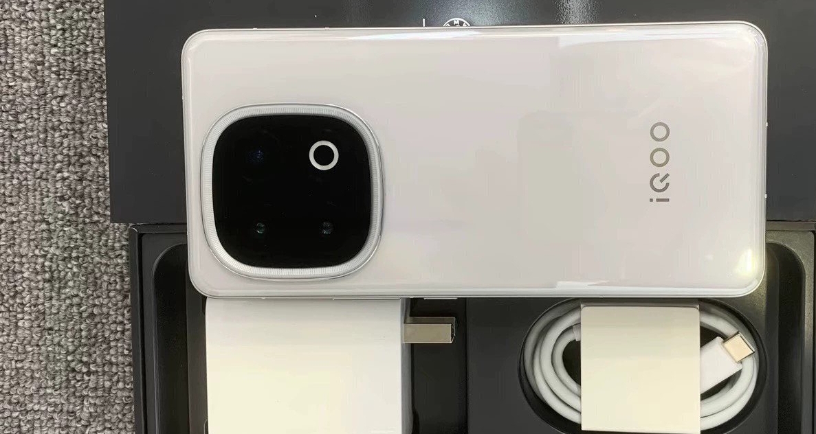 iqoo13的使用體驗(方向正確的電玩少年)