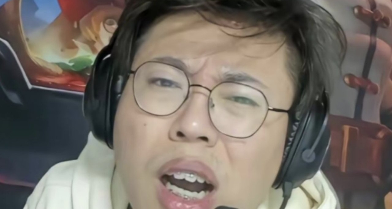 《王者榮耀》狂魔哥開團Faker和Uzi，衝上熱搜前十