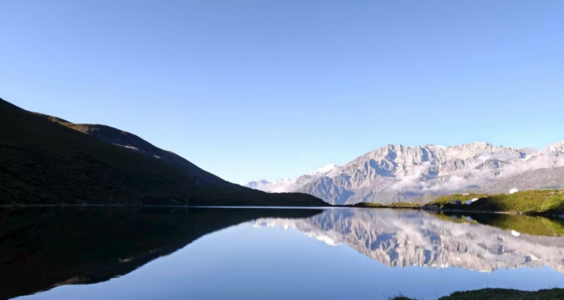 【喵喵日記】就這麼萌萌的上山