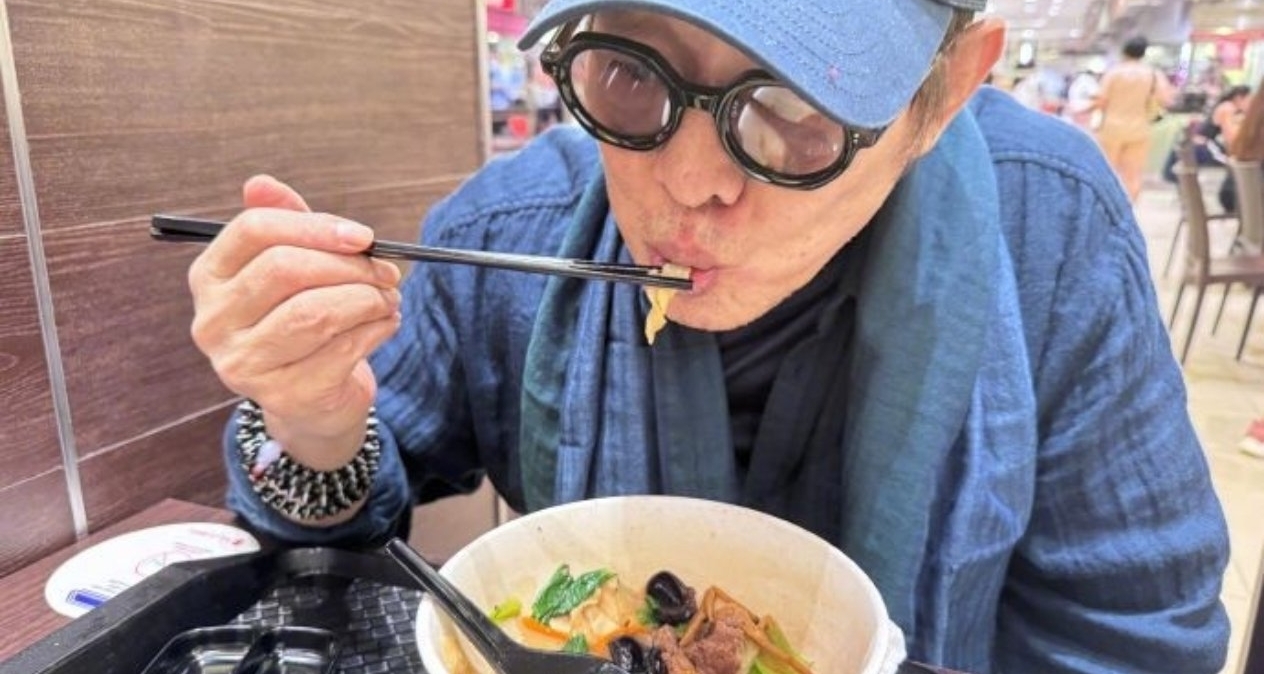 李连杰幽默报平安出院：“还是刀削面香！” 自嘲硬件返厂维修