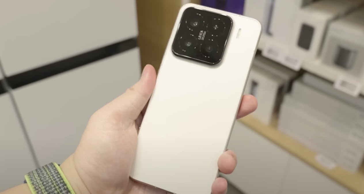 小米16系列規格曝光：首發驍龍8Gen5，配備6.3英寸1.5K直屏