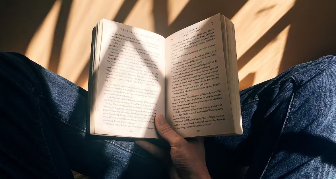 爽看兩年書的大學生的五本書籍推薦（一），後續更新