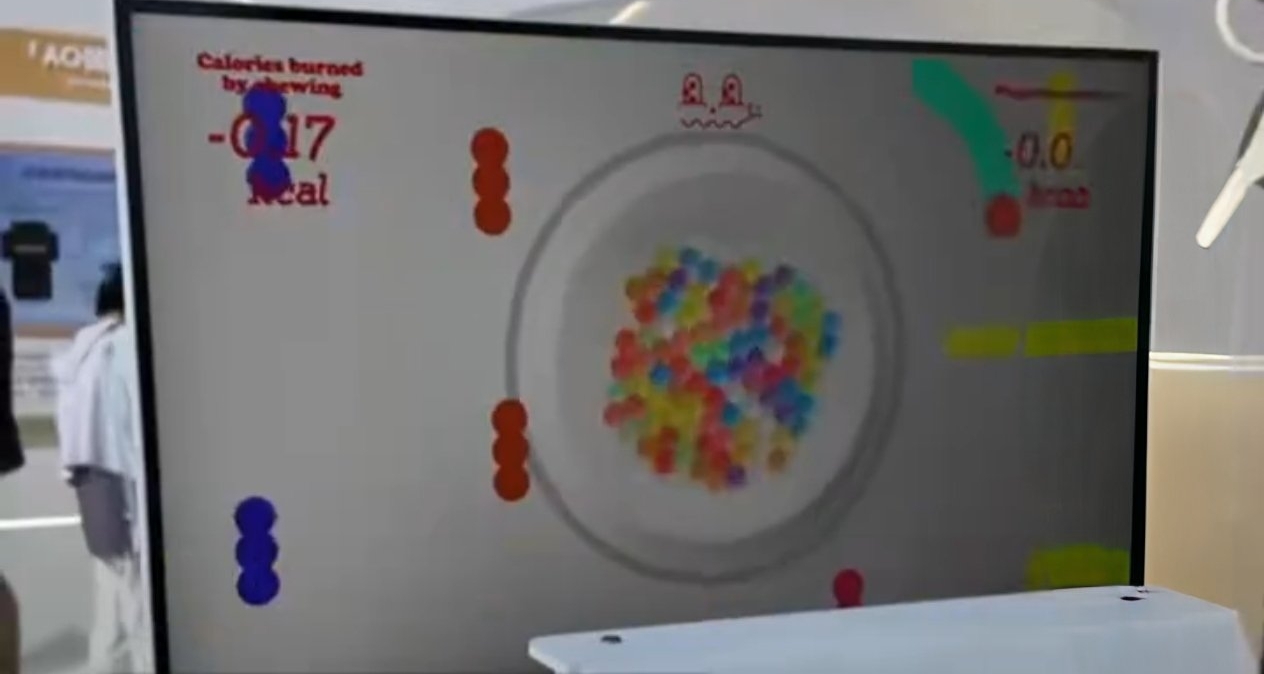 上海外灘大會現“幻覺零食”，戴耳機看圖片就能嘗美食