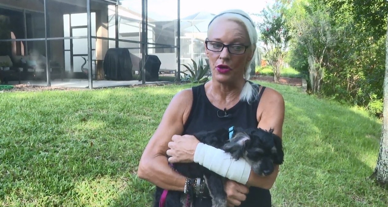 佛州特色！美国佛罗里达大姐徒手殴打鳄鱼救下爱犬