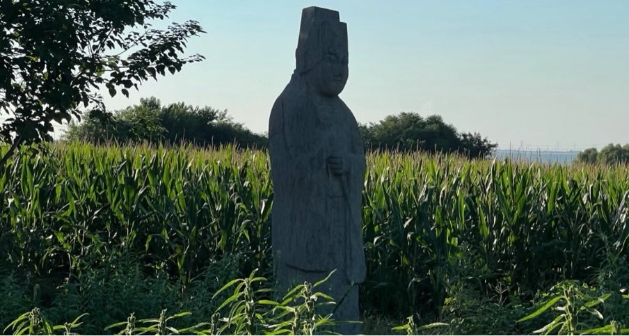 不觉有余事，唯忆与郗家离