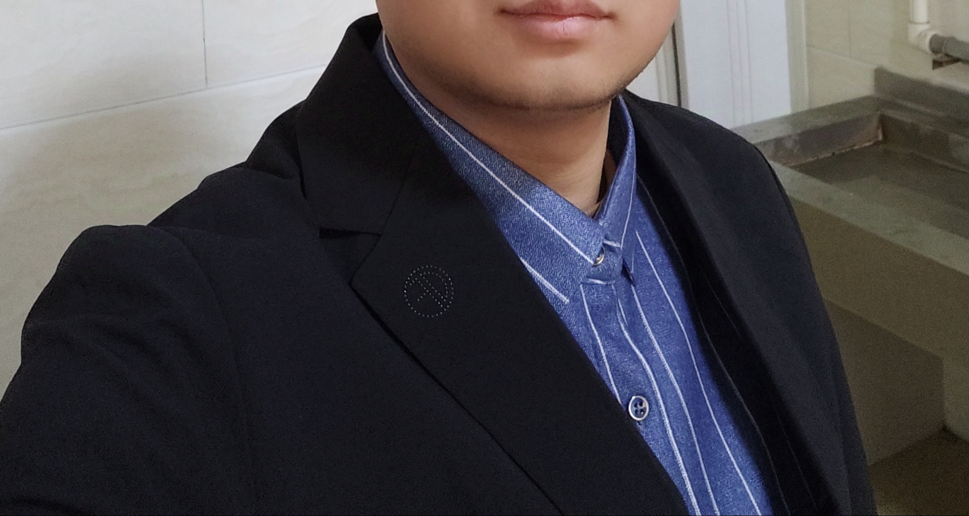 如何穿搭才能凸顯出中年男人成熟的氣質