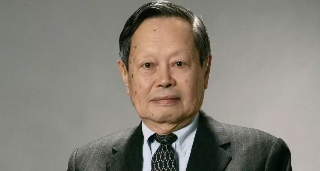 楊振寧因病於2025年10月18日在北京逝世，享年103歲。