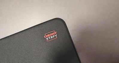 盗版最多的两个外设品牌,CHERRY联合XTRFY鼠标垫来了
