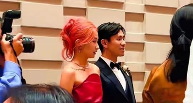 劉歡女兒劉一絲大婚!紅髮造型彰顯個性,新郎儒雅獲贊