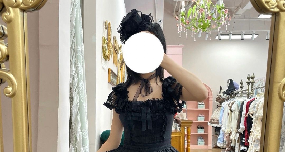 好想在万圣节穿暗黑哥特裙！