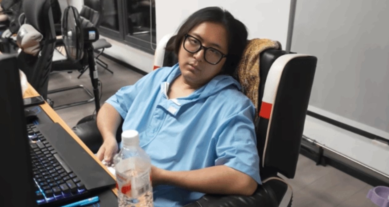 《明末》製作人夏思源近況引擔憂，玩家留言鼓勵支持