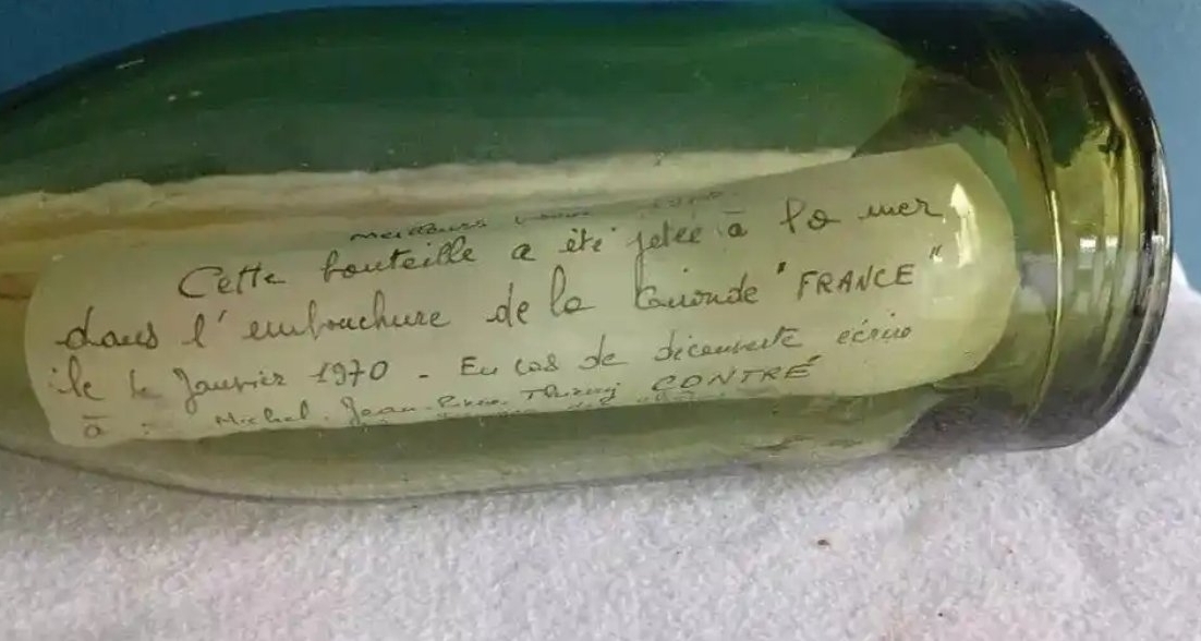 澳大利亞海灘驚現一戰士兵漂流瓶！居然是遲到109年的家書！