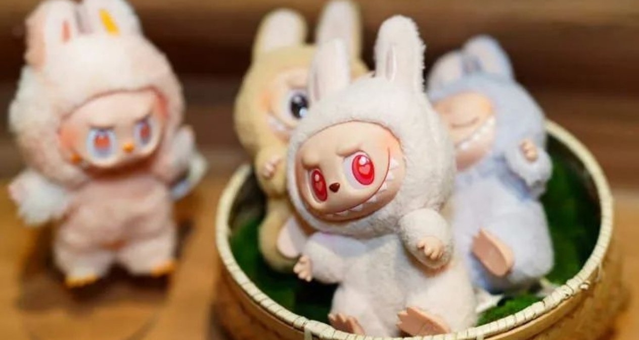 Labubu十週年手辦售價近2萬遭瘋搶，隱藏款炒至18萬元