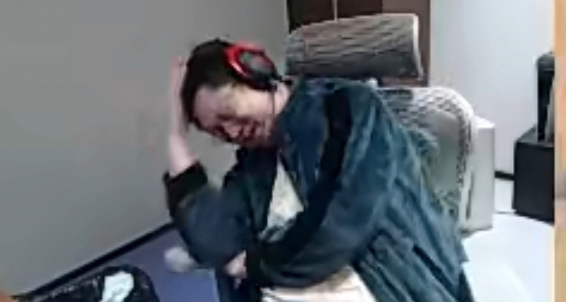 如何在6657发送弹幕