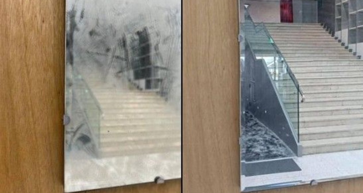 志愿者擦净“脏镜子”却毁了这件艺术品，原来这就是艺术！