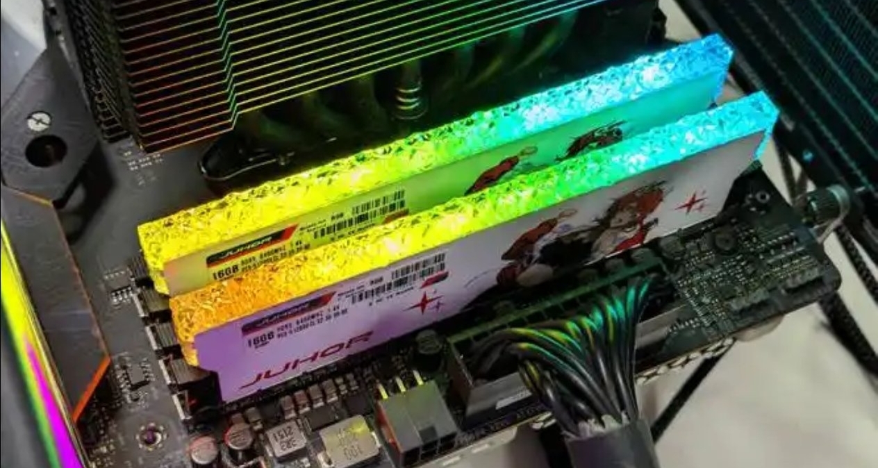 專家表示內存漲價風暴可能持續十年 多款新品延後發佈