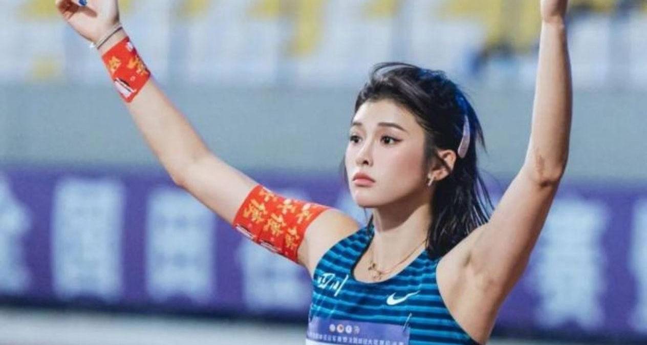 吴艳妮全运会摘银泪洒现场：对不起教练，明年再战！