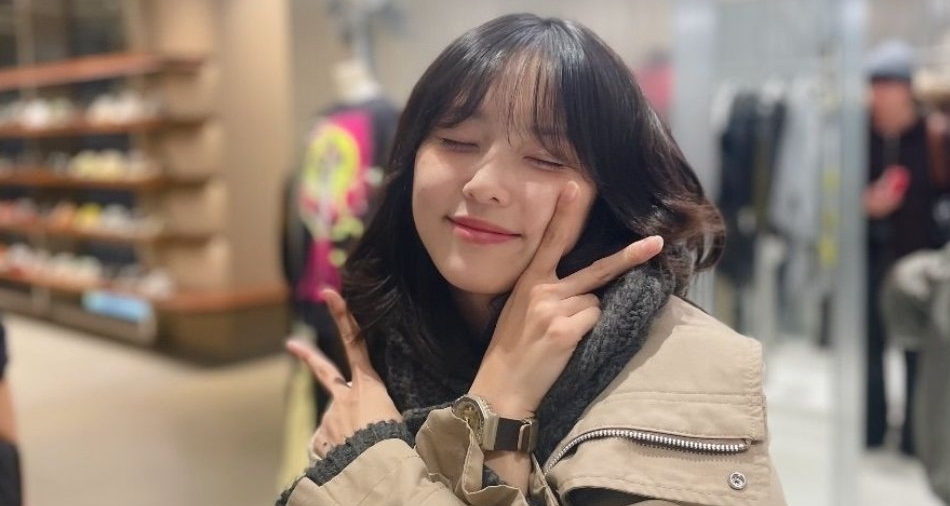 《寂静岭f》女主加藤小夏晒日常美照，邻家甜妹气质清新动人