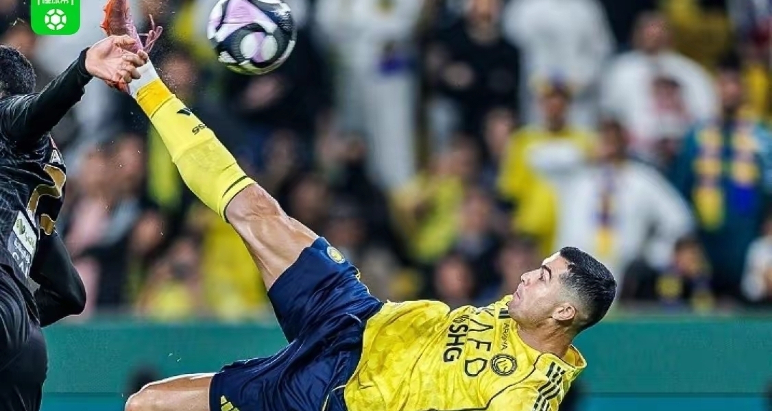 C羅凌空倒鉤破門太帥啦！