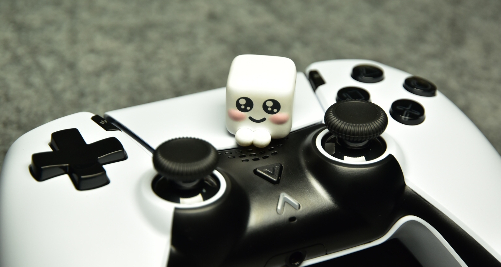 200出头即可拿下的“PS手柄”！那么代价是什么？