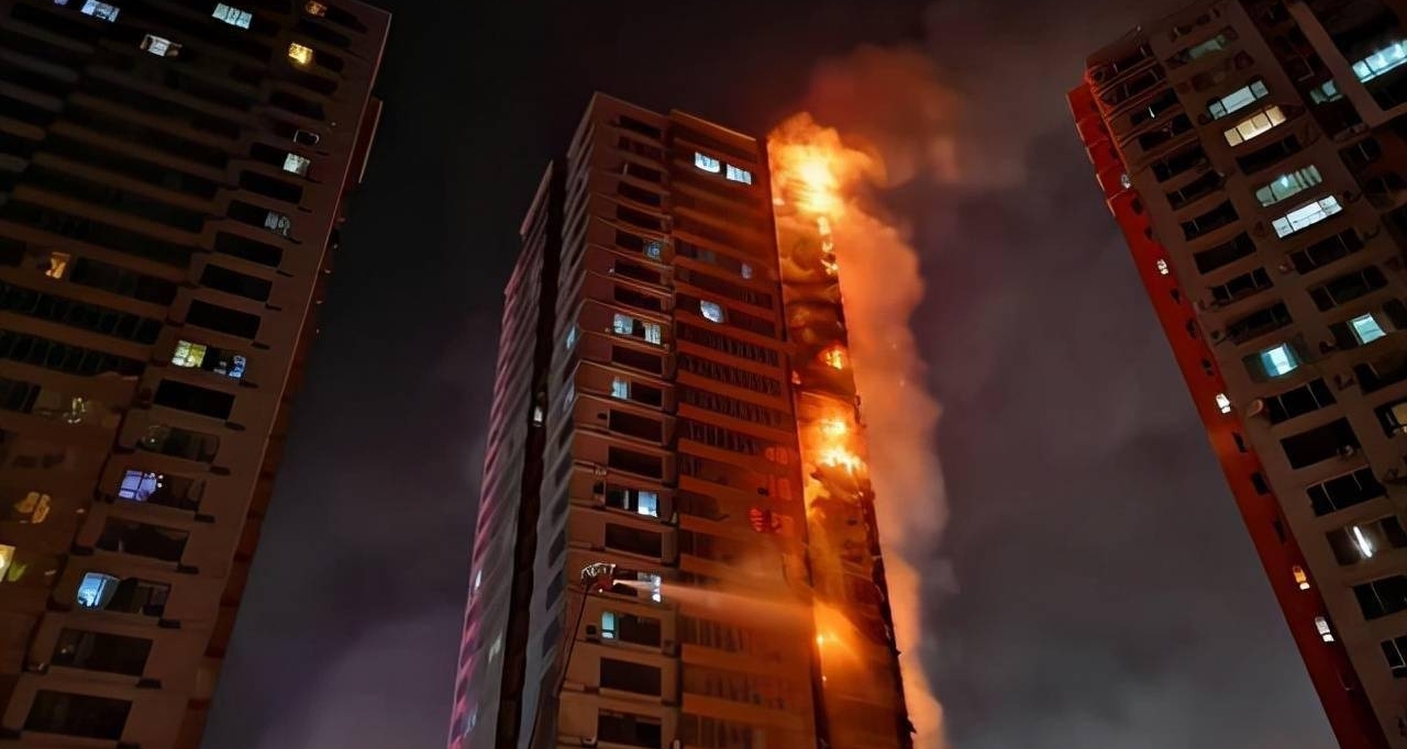 高層起火應該如何逃生？火災自救指南