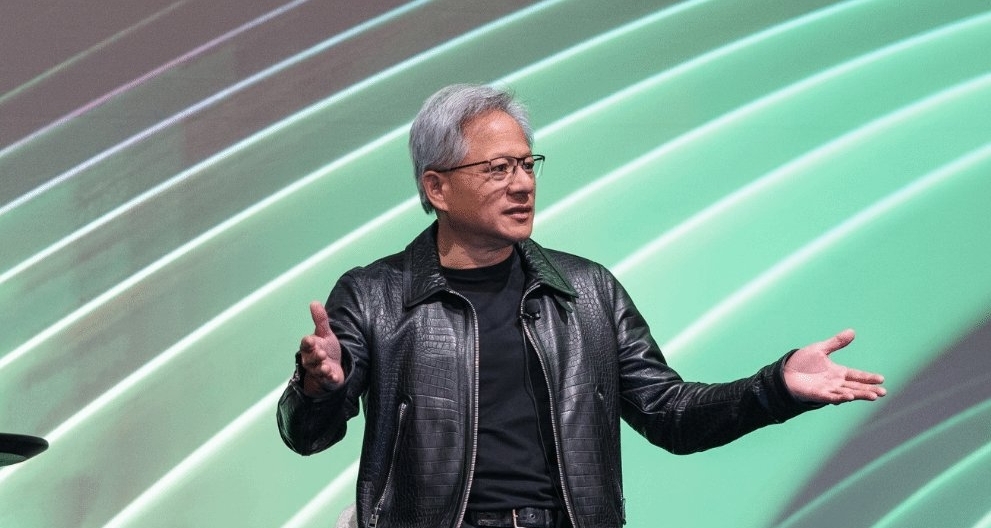 黄仁勋称仍然恐惧失败每天四点就起床，每周工作七天担心倒闭！