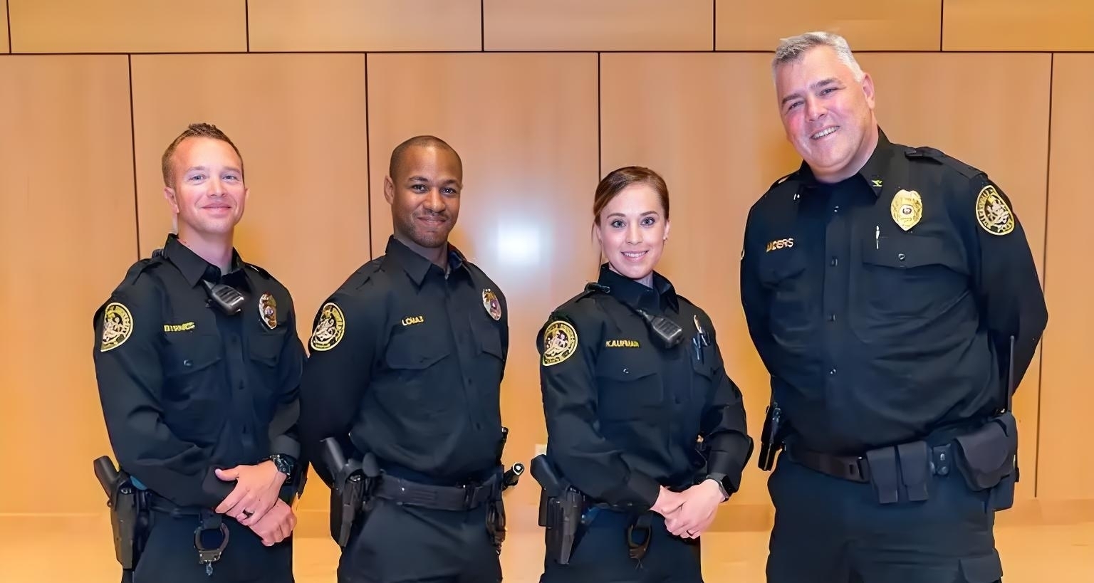 英國全面推廣AI人臉識別，但黑人、亞裔被誤報爲涉案人員？