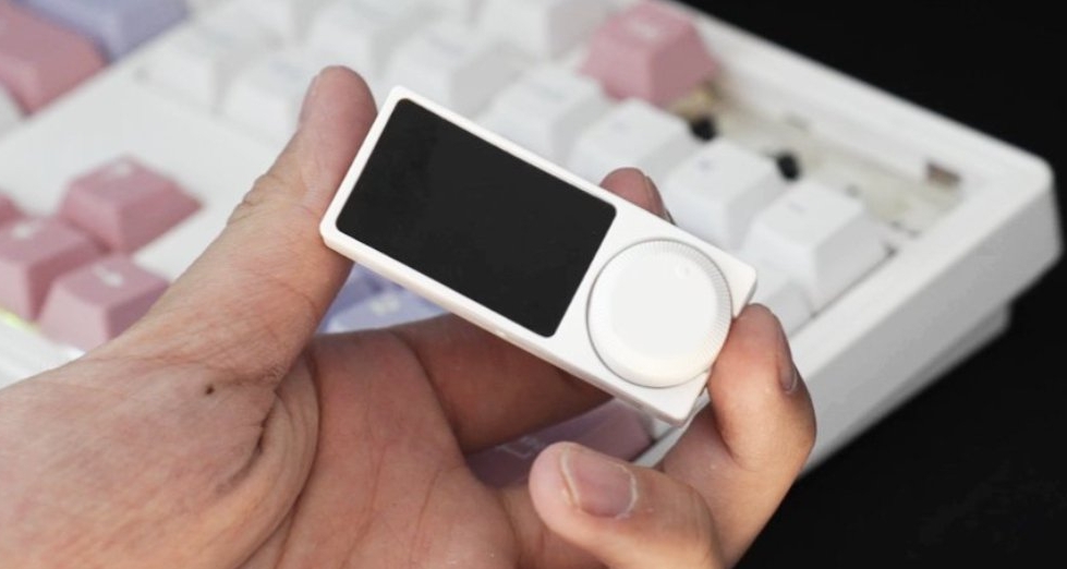 可拆卸屏幕的108配列键盘才200出头？高斯3108T PRO