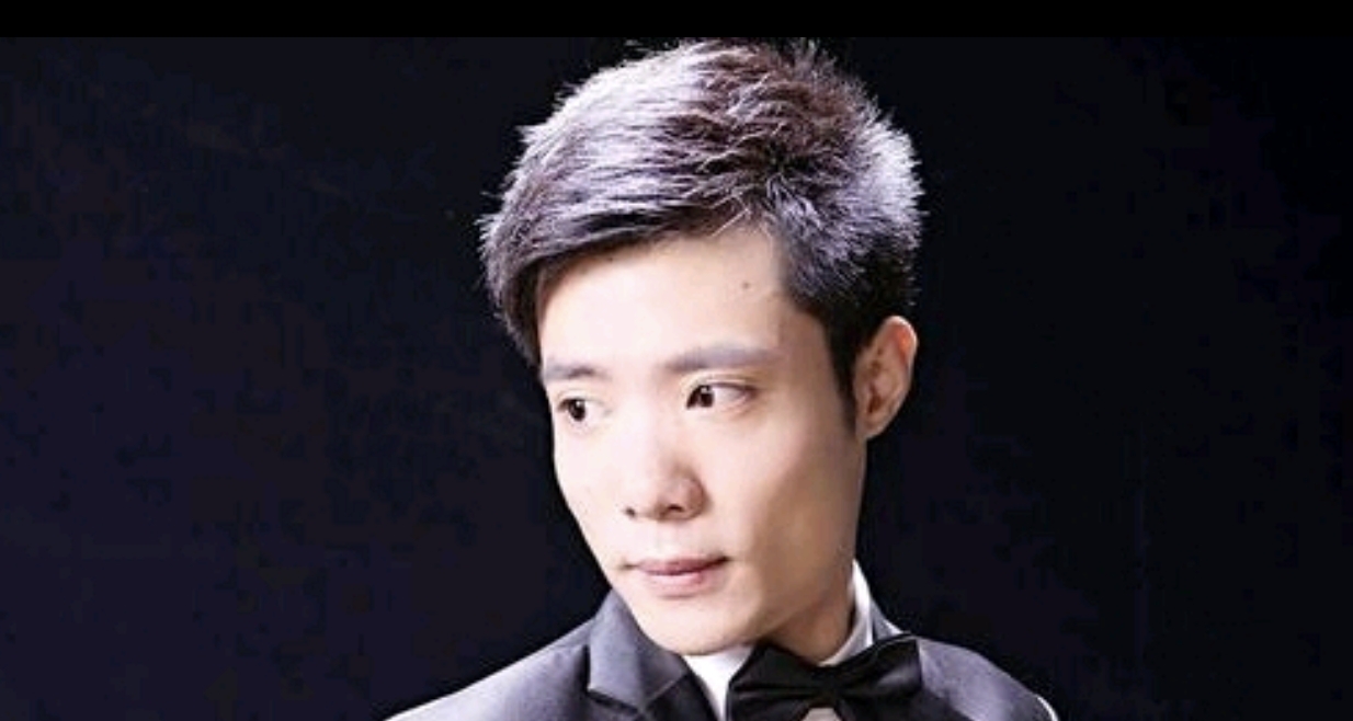 嚼嚼嚼，大司马窝瓜脸引热议！