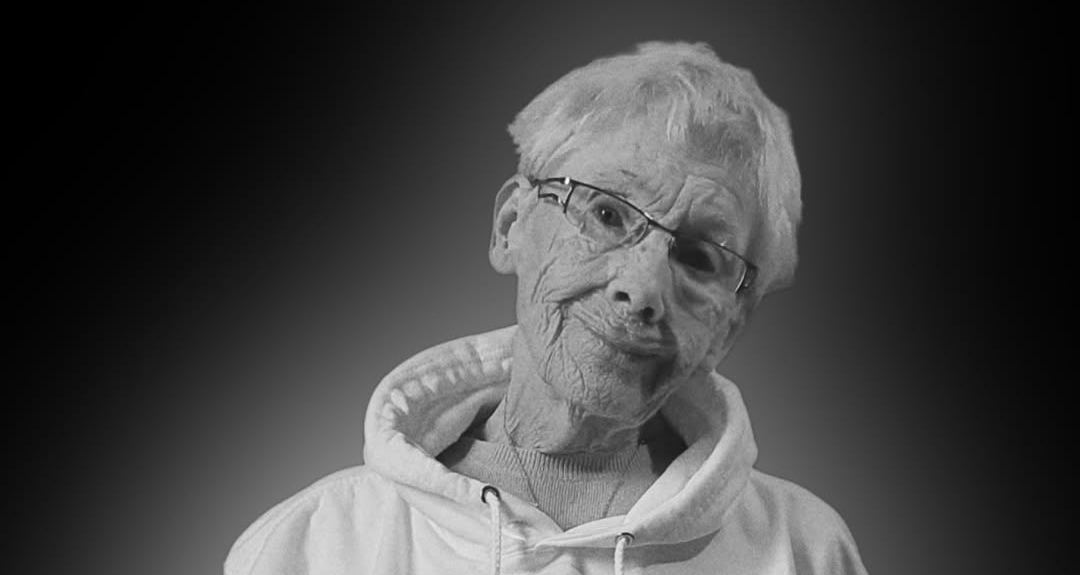 240萬粉知名網紅“遊戲奶奶”去世，享年78歲