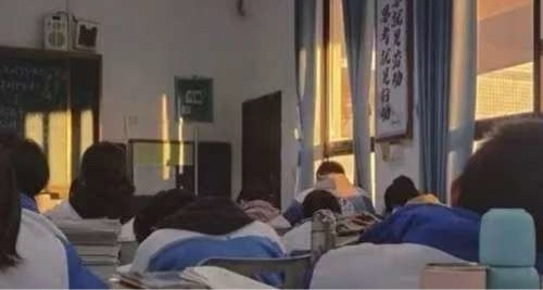 我有一个很要好的朋友，今天给我写了一封长信