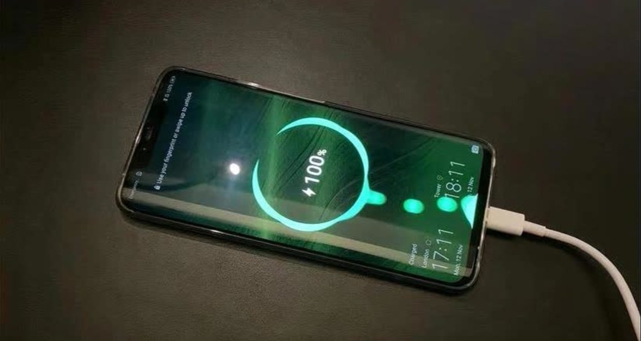 長期手機充電至100%會損傷電池上熱搜！專家建議避免整夜充電